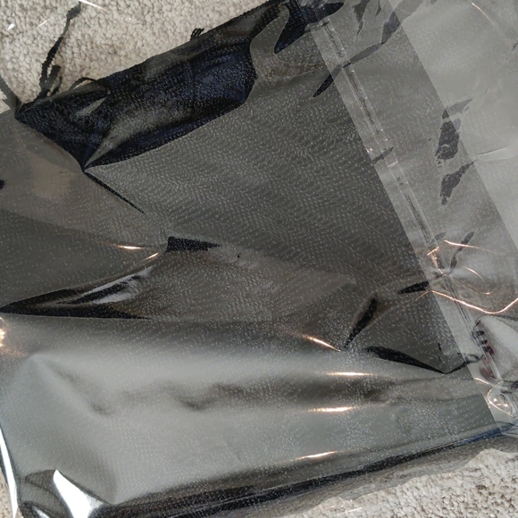 Arden B-Classy LaceDress - Picture 7 of 7